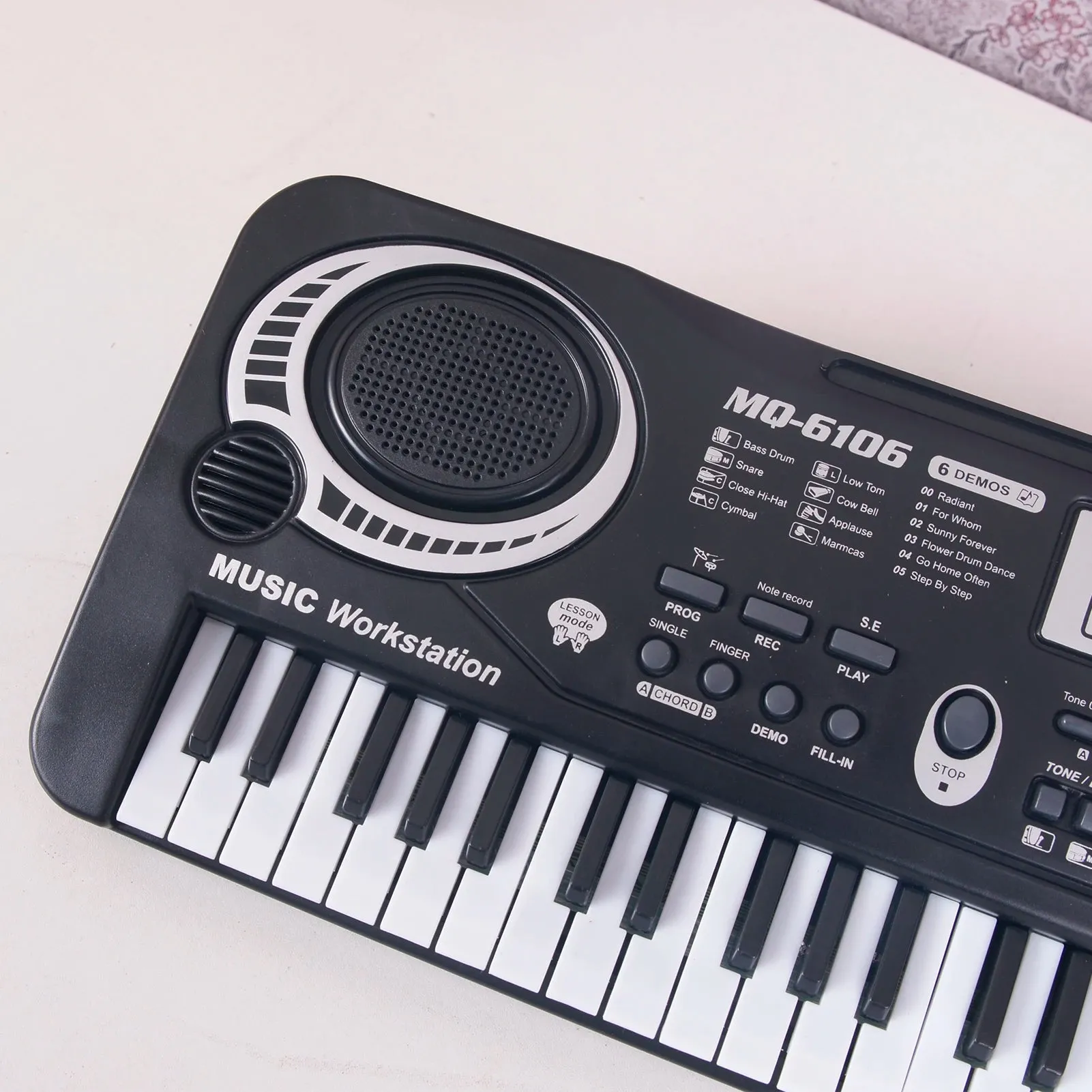 61 Keys Black Electric Piano Kids Digital Music Keyboard Gift Musical Instrument