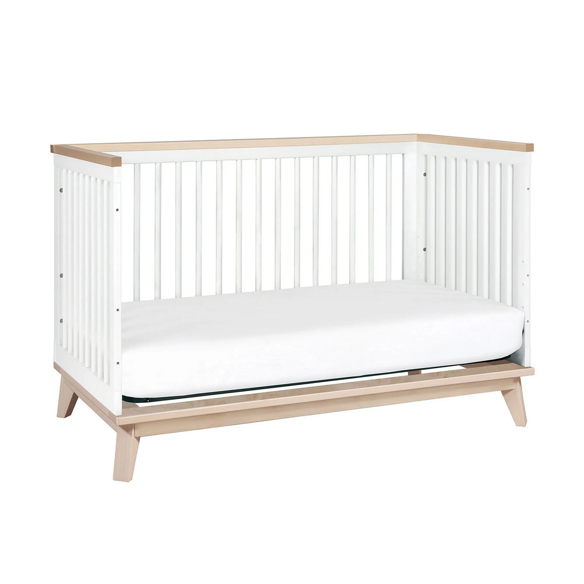 BABYLETTO Scoot 3-in-1 Convertible Crib