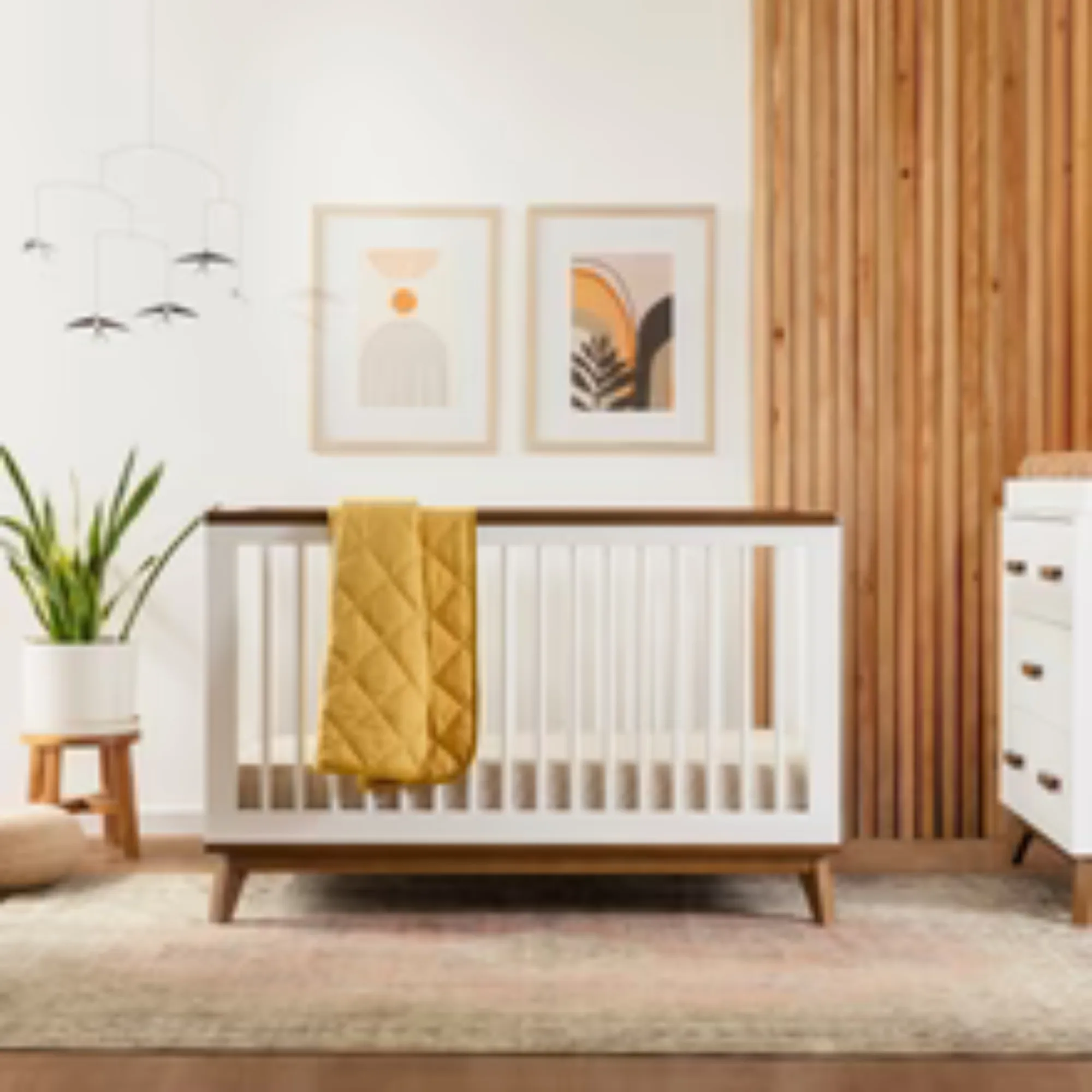 BABYLETTO Scoot 3-in-1 Convertible Crib
