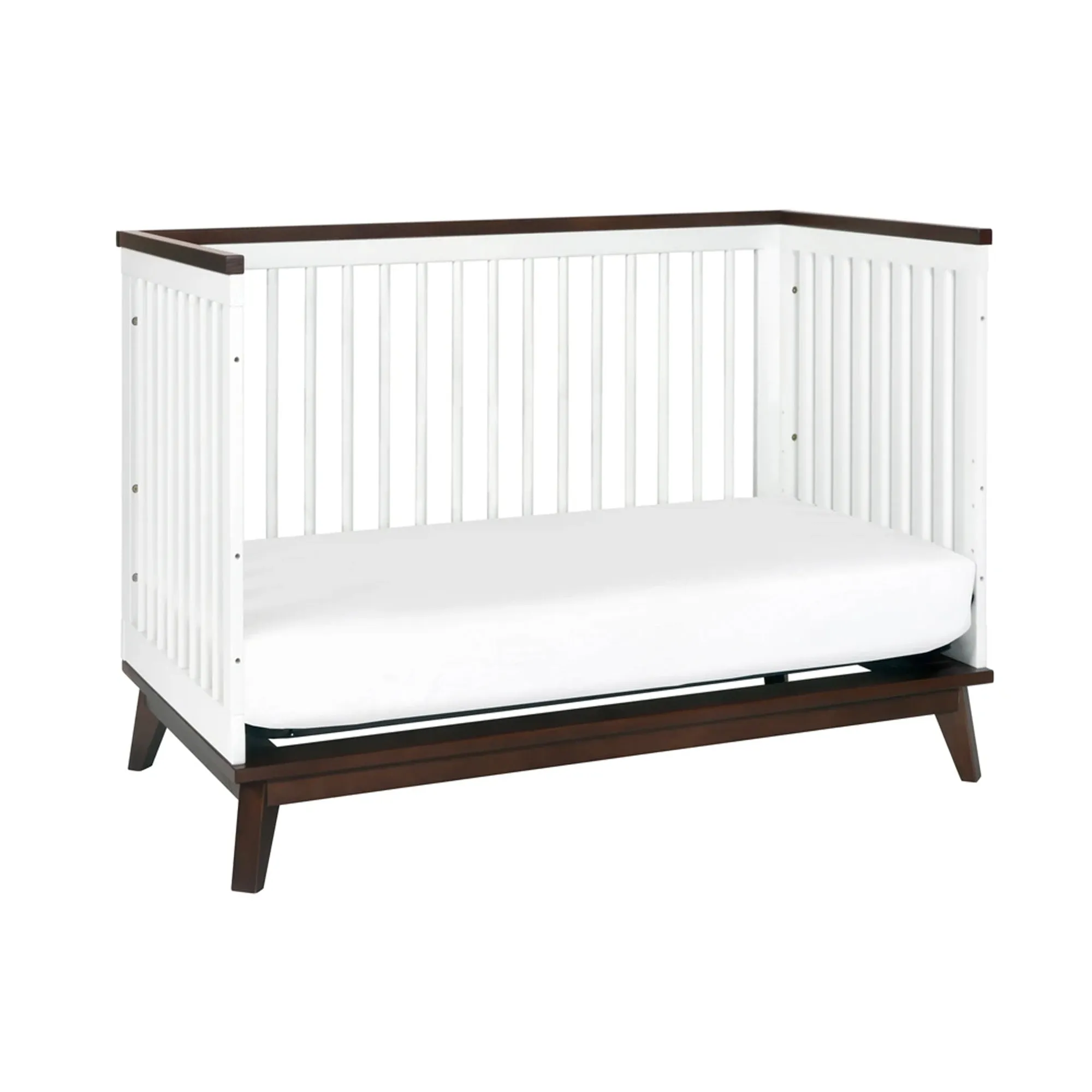BABYLETTO Scoot 3-in-1 Convertible Crib