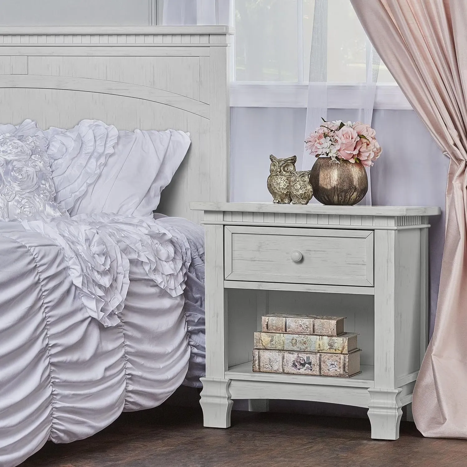 Dream On Me Evolur Sant Fe/Cheyenne Night Stand