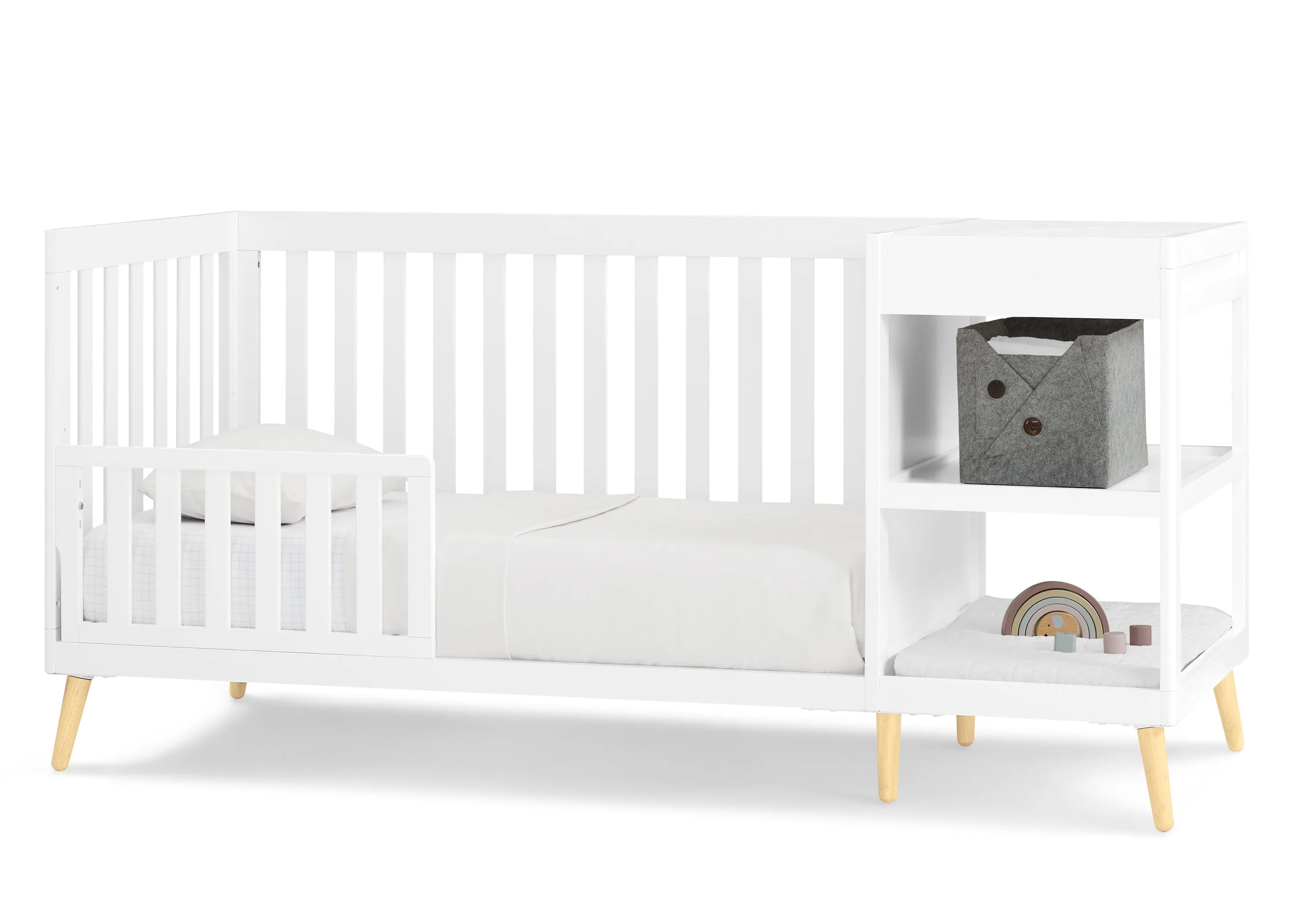 Essex 4-in-1 Convertible Crib and Changer