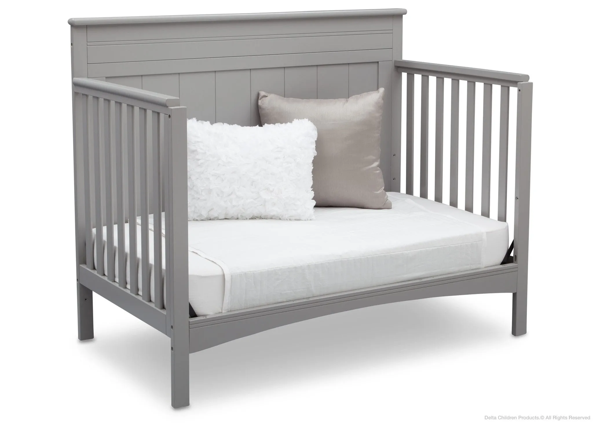 Fancy 4-in-1 Crib