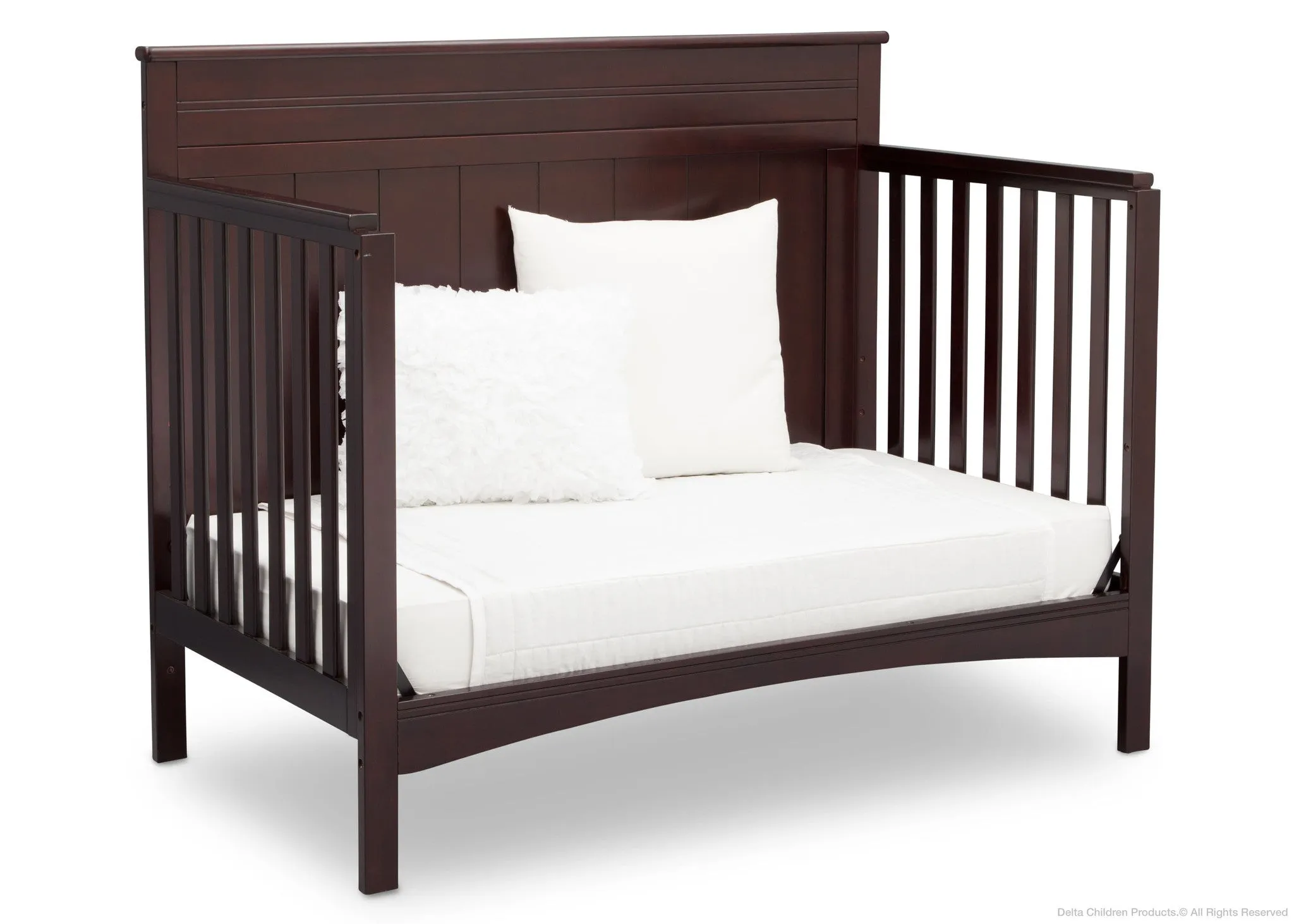 Fancy 4-in-1 Crib