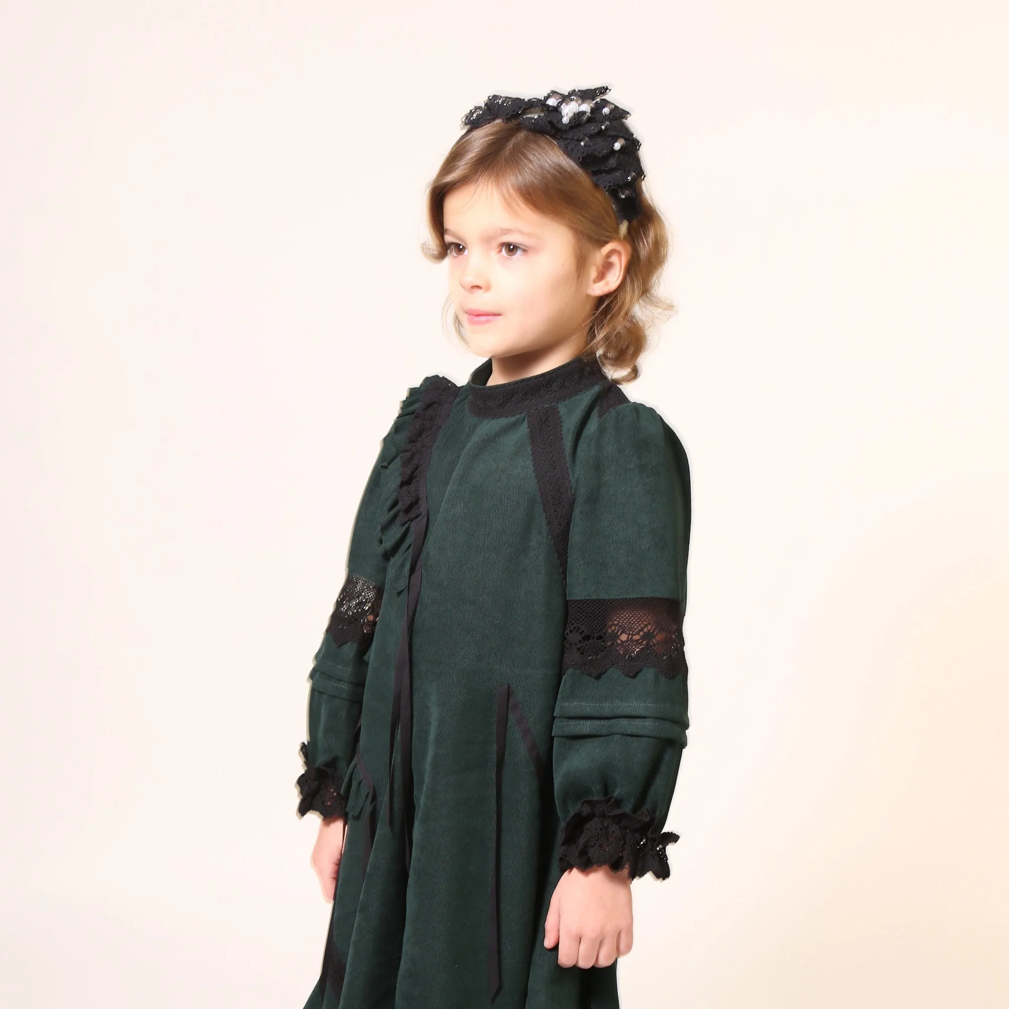 GAEL SCROLLED LACE TIARA