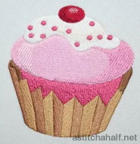 Sweetheart Cupcake 01